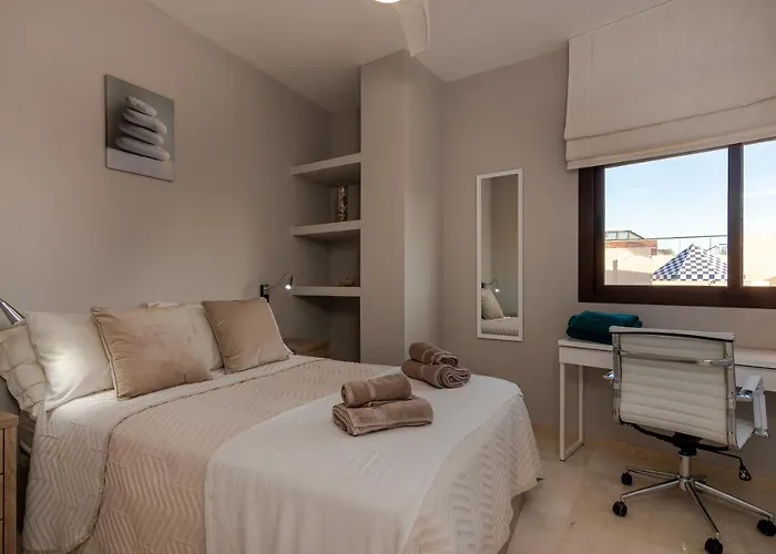 Bellavista Marbella - Stunning Beachside Luxury Penthouse Апартаменты Эстепона