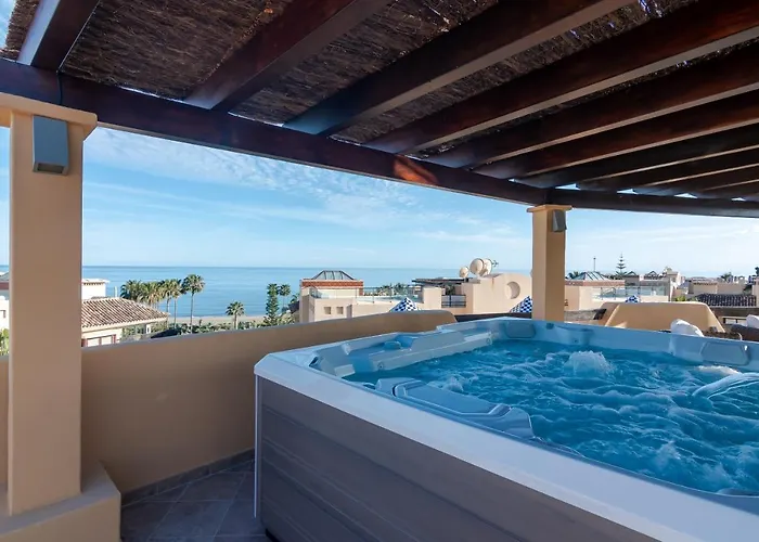 Bellavista Marbella - Stunning Beachside Luxury Penthouse Apartment *