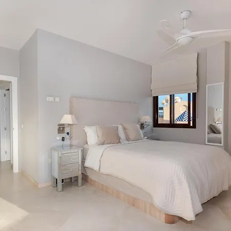 Bellavista Marbella - Stunning Beachside Luxury Penthouse *