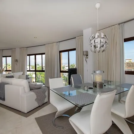 Bellavista Marbella - Stunning Beachside Luxury Penthouse Apartamento