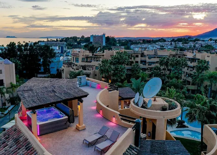 شقة Bellavista Marbella - Stunning Beachside Luxury Penthouse *